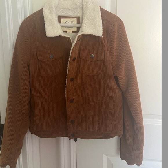 brown jacket - Picture 1 of 1